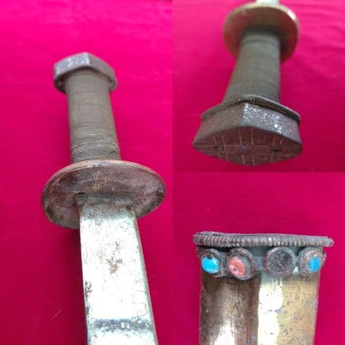 A rare 19th century Tibetan fighting sword in scabbard. Ref 3222