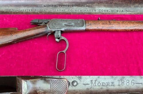 A rare antique Winchester .40-82 calibre Lever Action Rifle Model 1886. Circa 1886 -1889. Ref 3795.