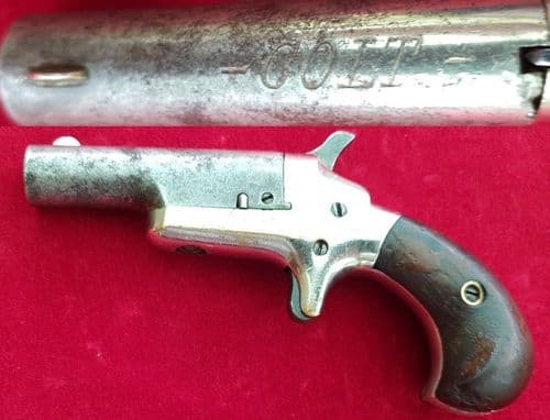 A scarce American Colt No.3 single shot .41 rim-fire Derringer. Circa 1865-1875. Ref 2119