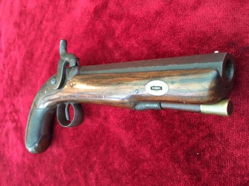 A scarce good quality English 19th Century Percussion travelling pistol made by SMITH. Good condition. Ref 8965.