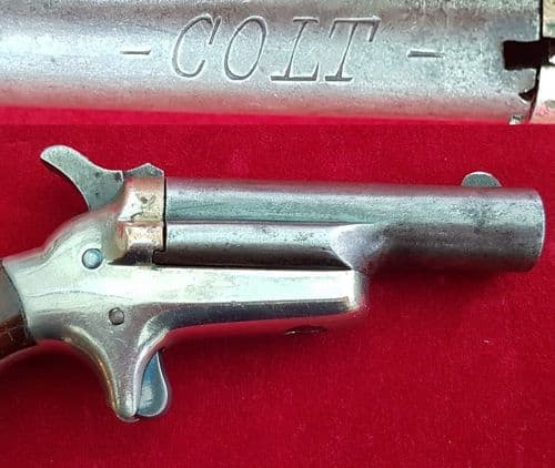 An American Colt no 3. antique derringer in obsolete .41 rim-fire calibre. Circa 1875.  Ref 1398