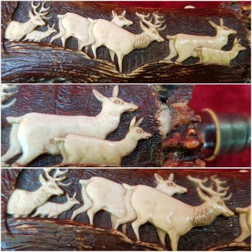 Superb Black Forest stag horn powder flask with deer decoration. German,19th Century. Ref 9940.