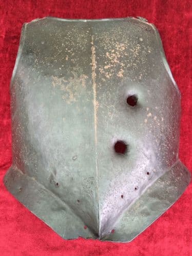 X X X SOLD TO A MUSEUM IN THE USA. X X X British iron breast-plate. English civil war period. Circa 1640. A good authentic Cromwellian era piece of armour. Ref 7695.