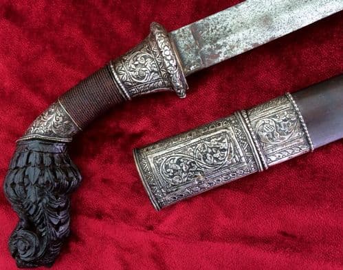X X X SOLD X X  Indonesian sword original silver covered wooden scabbard. good condition. Ref 8135