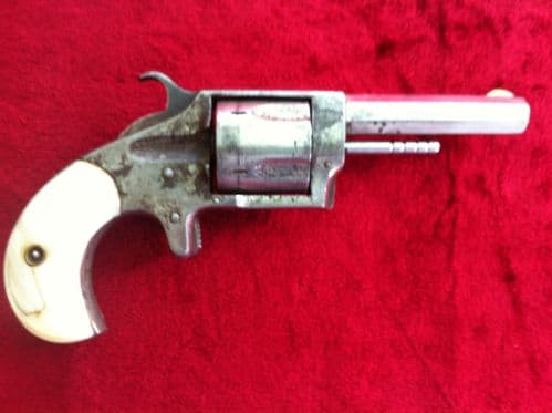 X X X  SOLD X X X A Gamblers pistol - American .32 rimfire Sterling revolver circa 1873 - Obsolete antique calibre. Ref 6167.