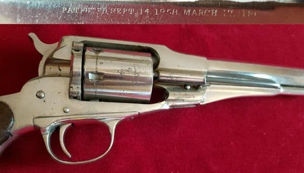 X X X SOLD X X X Nickel plated American  Remington 6 shot New Model Navy .38 R/F Revolver. Ref 2538
