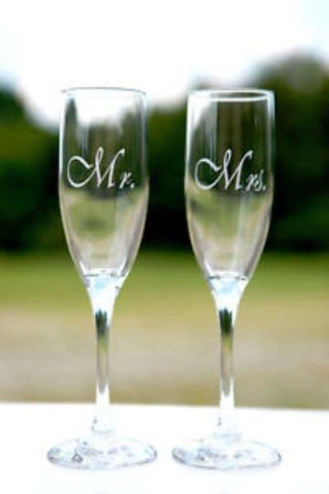 Mr & Mrs Champagne Flutes - Perfect For All Occasions