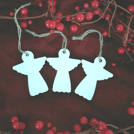 50% OFF White Wooden Hanging Angels