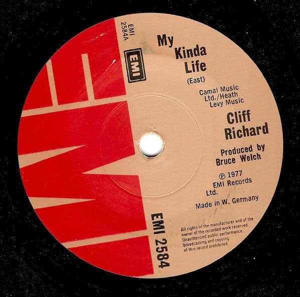 CLIFF RICHARD My Kinda Life Vinyl Record 7 Inch German EMI 1977