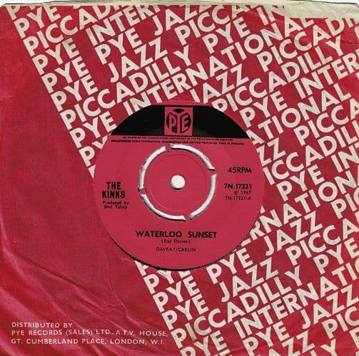THE KINKS Waterloo Sunset Vinyl Record 7 Inch Pye 1967.