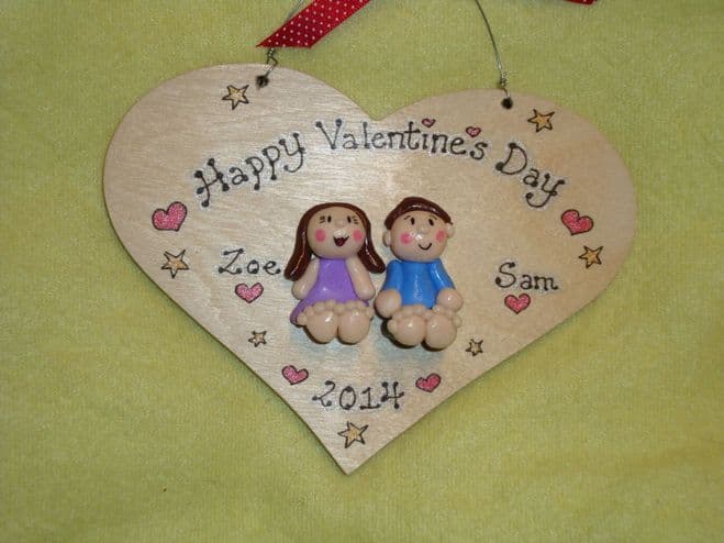 2 character 3d  Wedding Anniversary Personalised Heart shaped wooden Sign Personalised