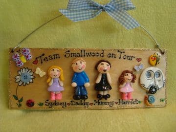 4 character (including pet(s) + Caravan  3d Family Sign Personalised