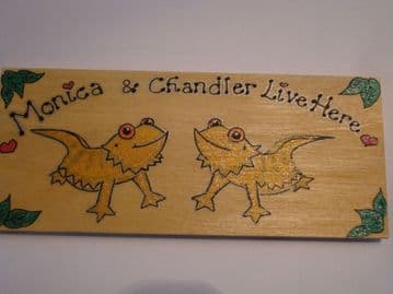 Two Character Bearded Dragon Vivarium / Childrens Bedroom Wooden Personalised Sign Any Phrasing Handmade